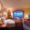 high_end_oak_wood_hotel_style_bedroom_furniture_with_mirror_custom_1